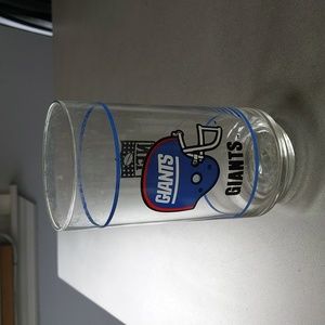 🛒$3 with bundle (1) Vintage NY Giants NFL Glass helmet design mobil